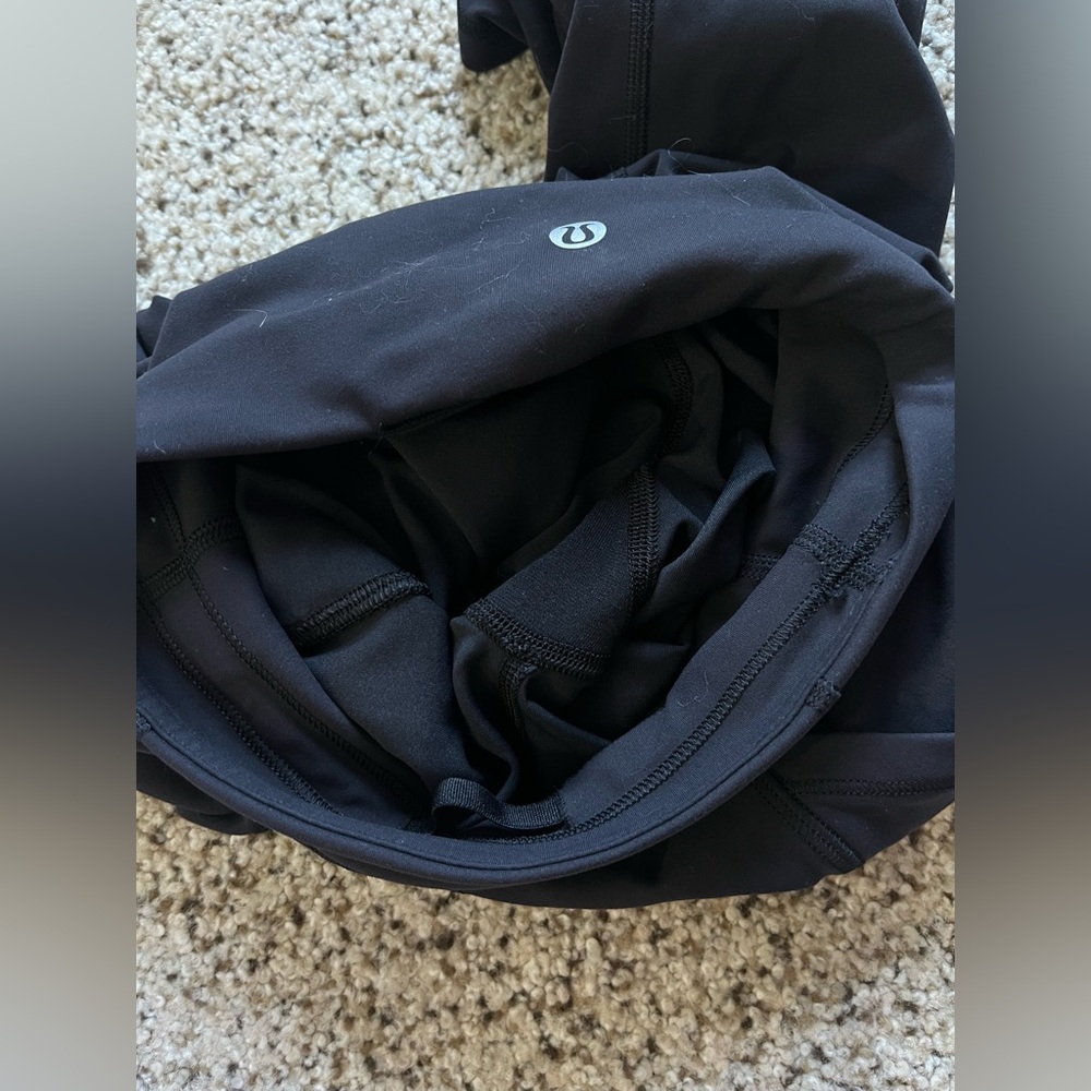 Lululemon Leggings size zero - Picture 6 of 6